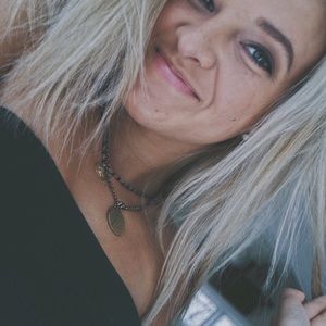 Meet your Posher, Sydney